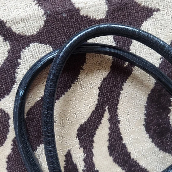 Miu Miu tophandle 2 ways bag - Picture 9 of 9